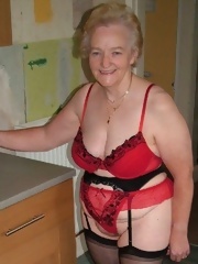 Granny Old Mature naked pussy xxx pics