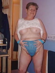 Granny woman naked pussy xxx pictures